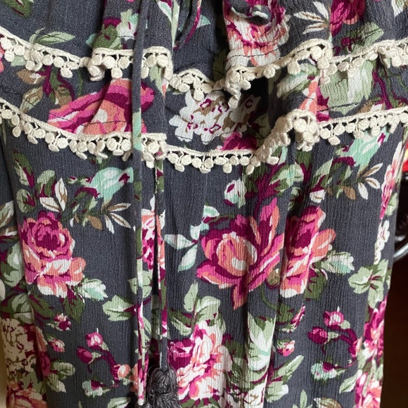 KORI America floral design dress   Size Medium - Picture 6 of 6